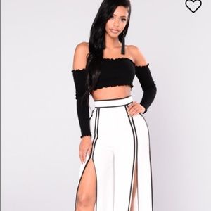 Fashion nova double slit black and white pants!🎱